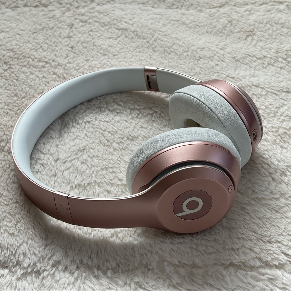 BEATS SOLO2 Wireless - Picture 3 of 11
